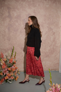 Women's petite midaxi slip skirt with side slit in coral haze abstract print