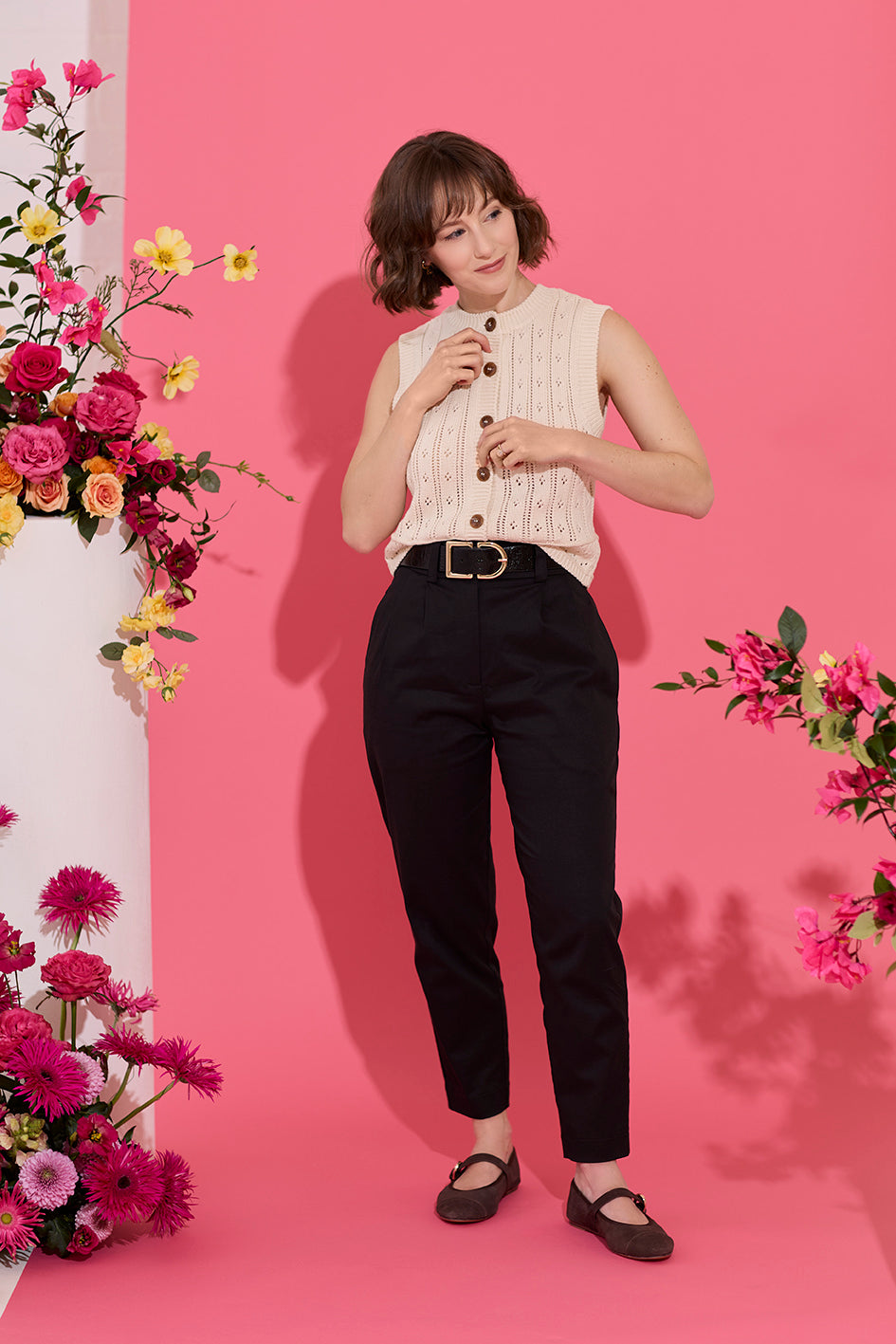 Petite tailored cigarette trousers with pleat detail in black